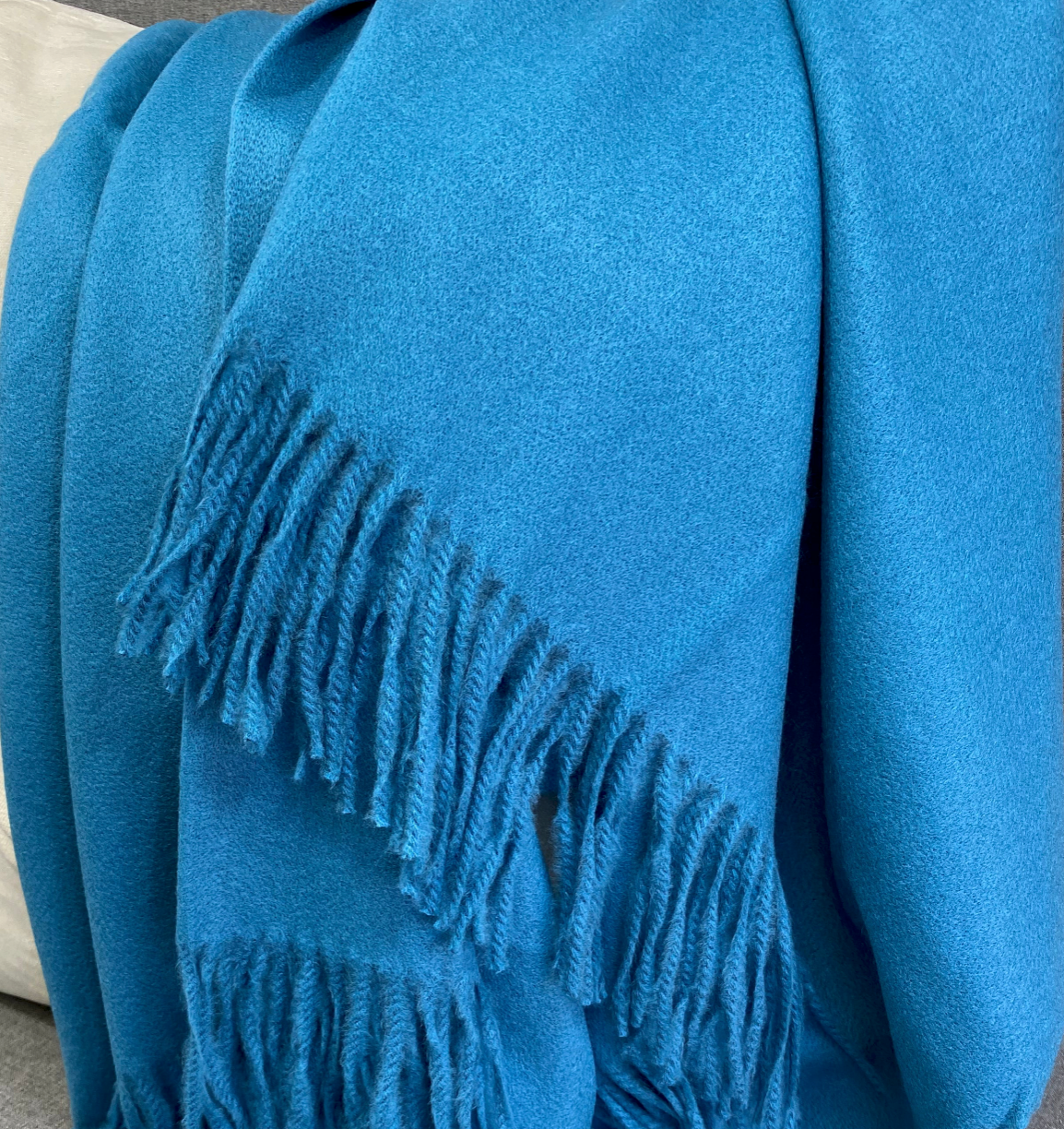 Luxury Throw – 68" × 50" – Cashmere Persian Faux