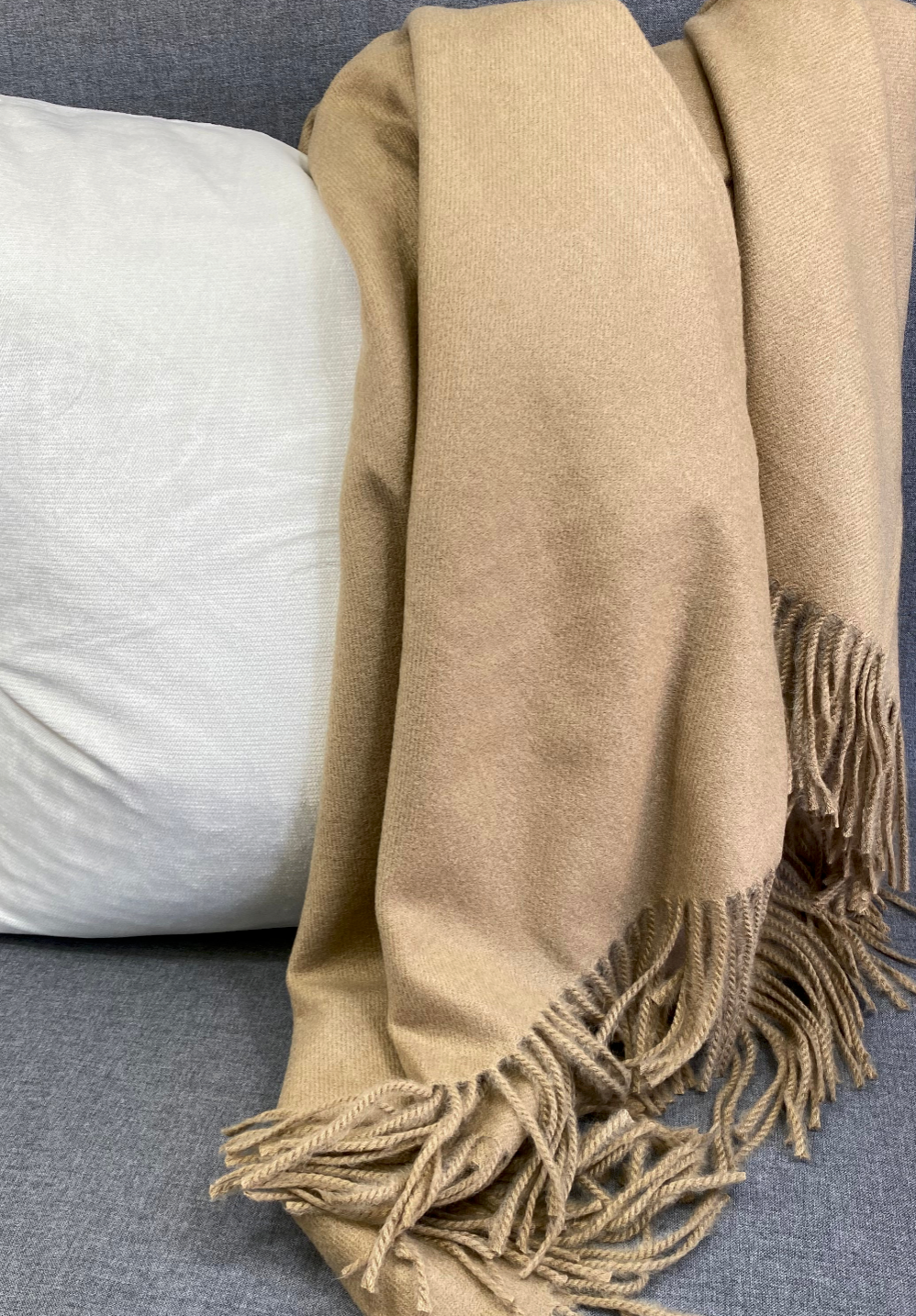 Luxury Throw – 68" × 50" – Cashmere Sandalwood Faux