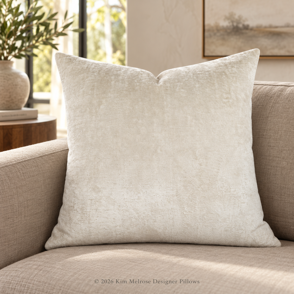 Hamlet Ivory – 24" × 24" Luxury Square Pillow