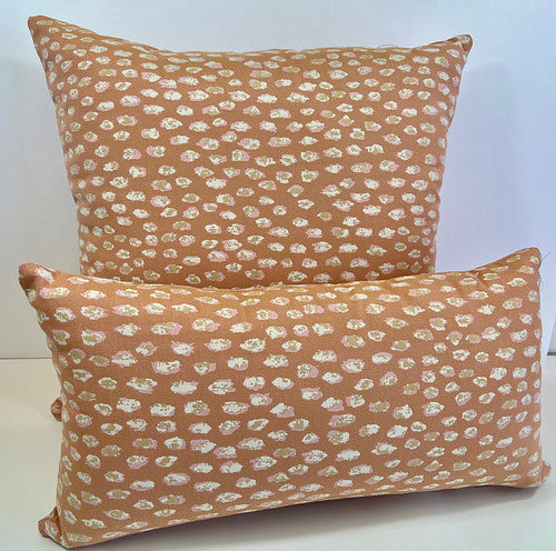 Luxury Outdoor Pillow - 22" x 22" - Pink Leopard cream