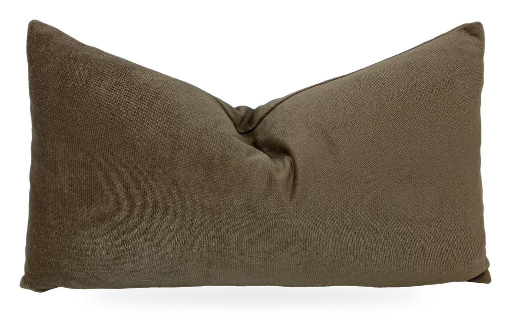 Belvedere Otter – 24" × 14" Luxury Lumbar Pillow