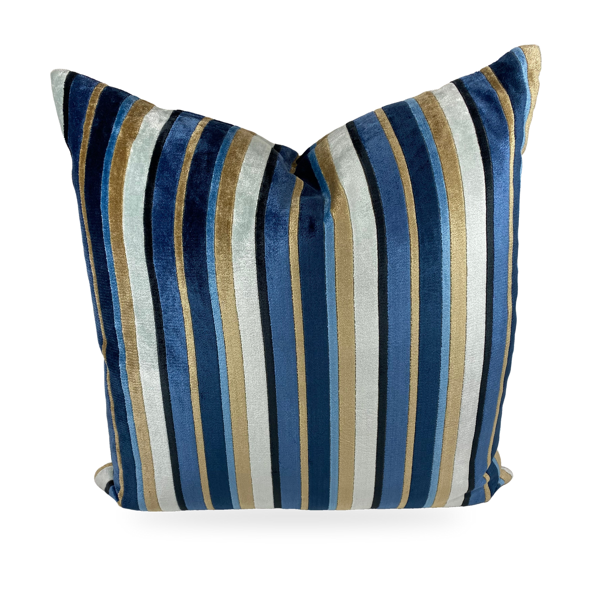 Luxury Pillow – 24" × 24" – Conan Harbor