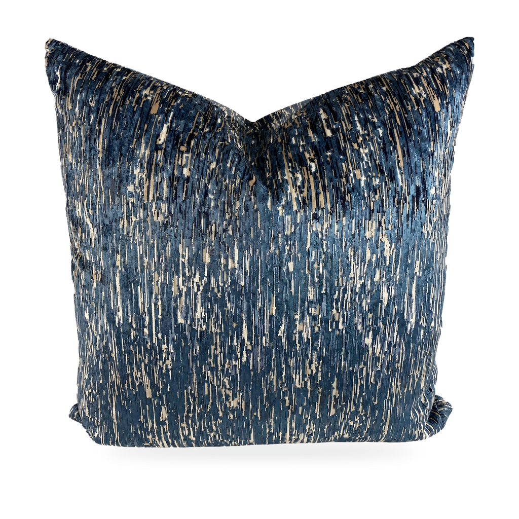 Yanbu Pacific – 24" × 24" Luxury Square Pillow