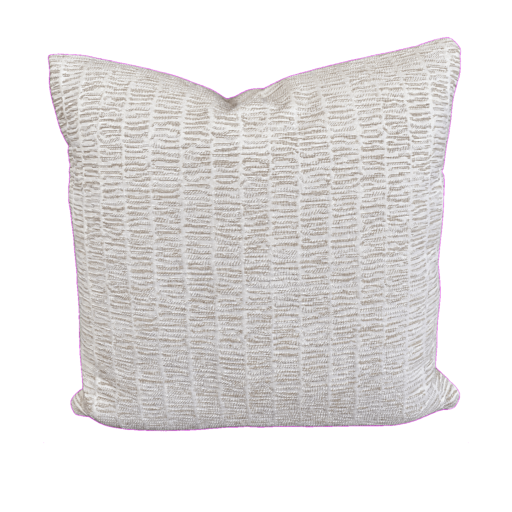 Exquisite – 24" × 24" Luxury Square Pillow