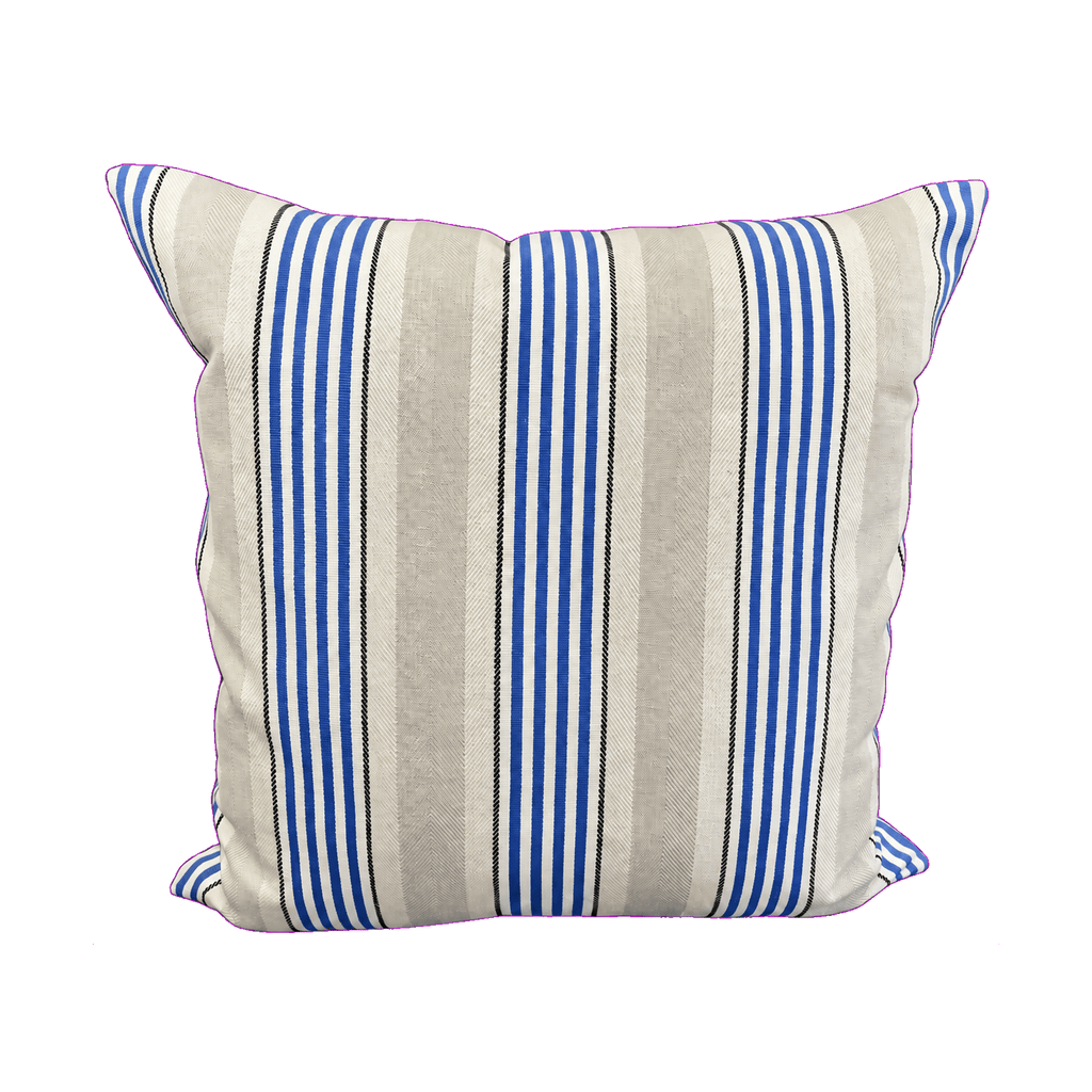 Newport Sand – 24" × 24" Luxury Square Pillow