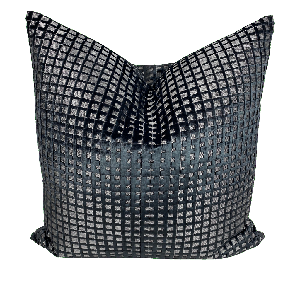 Success Onyx – 24" × 24" Luxury Square Pillow