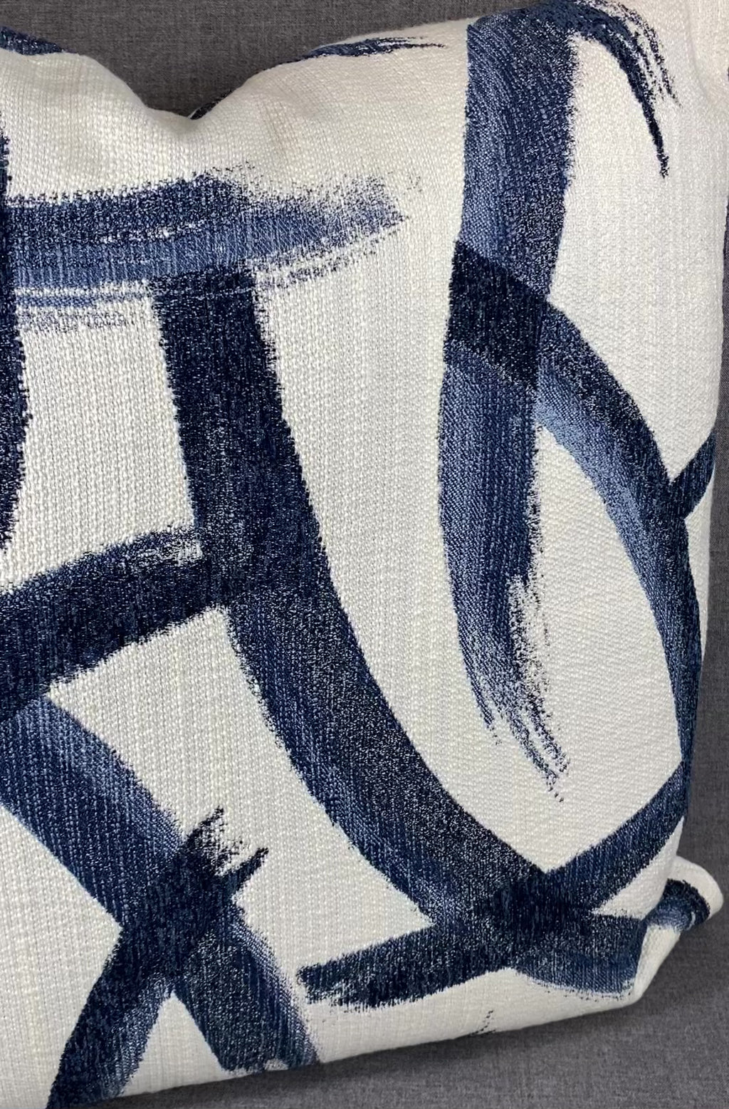 Luxury Pillow - 24" x 24"- Enso Indigo
