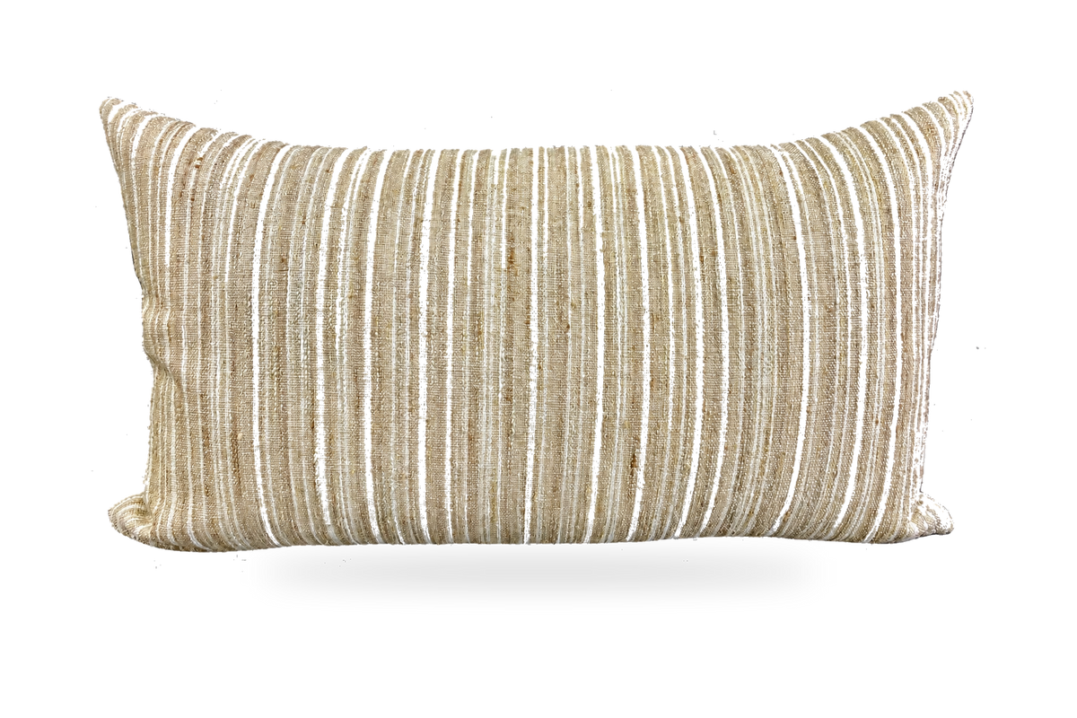 Wheatfield – 24" × 14" Luxury Lumbar Pillow