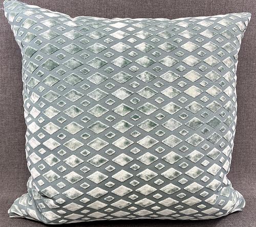 Luxury Pillow – 24" × 24" – Bassey Seafoam