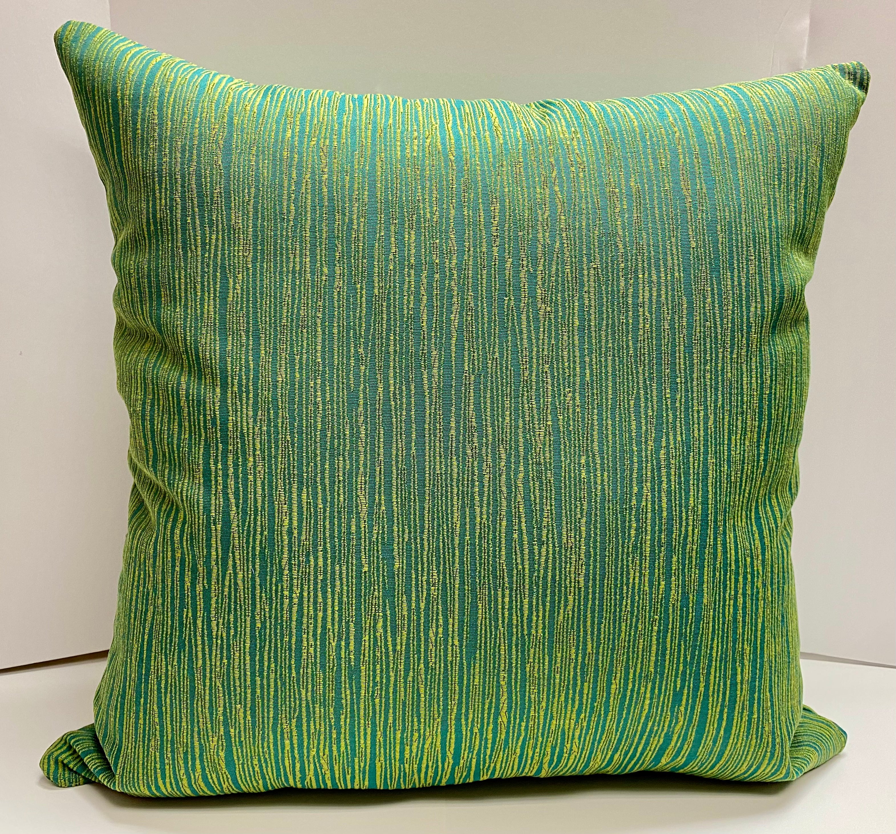 22 x 2024 22 outdoor pillows