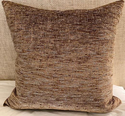 Luxury Pillow 24” x 24” - Root Beer