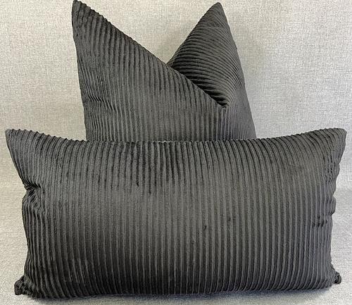 Luxury Pillow – 24" × 24" – Corduroy Black