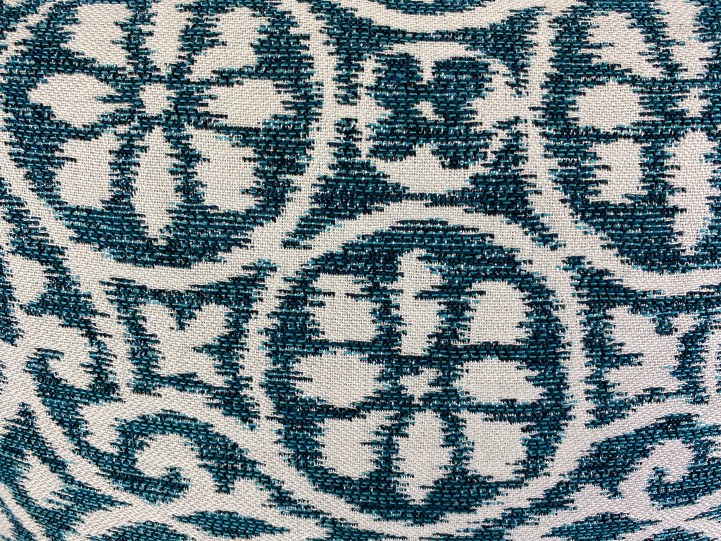 Luxury Outdoor Pillow - 22" x 22" - Litchfield Pacific