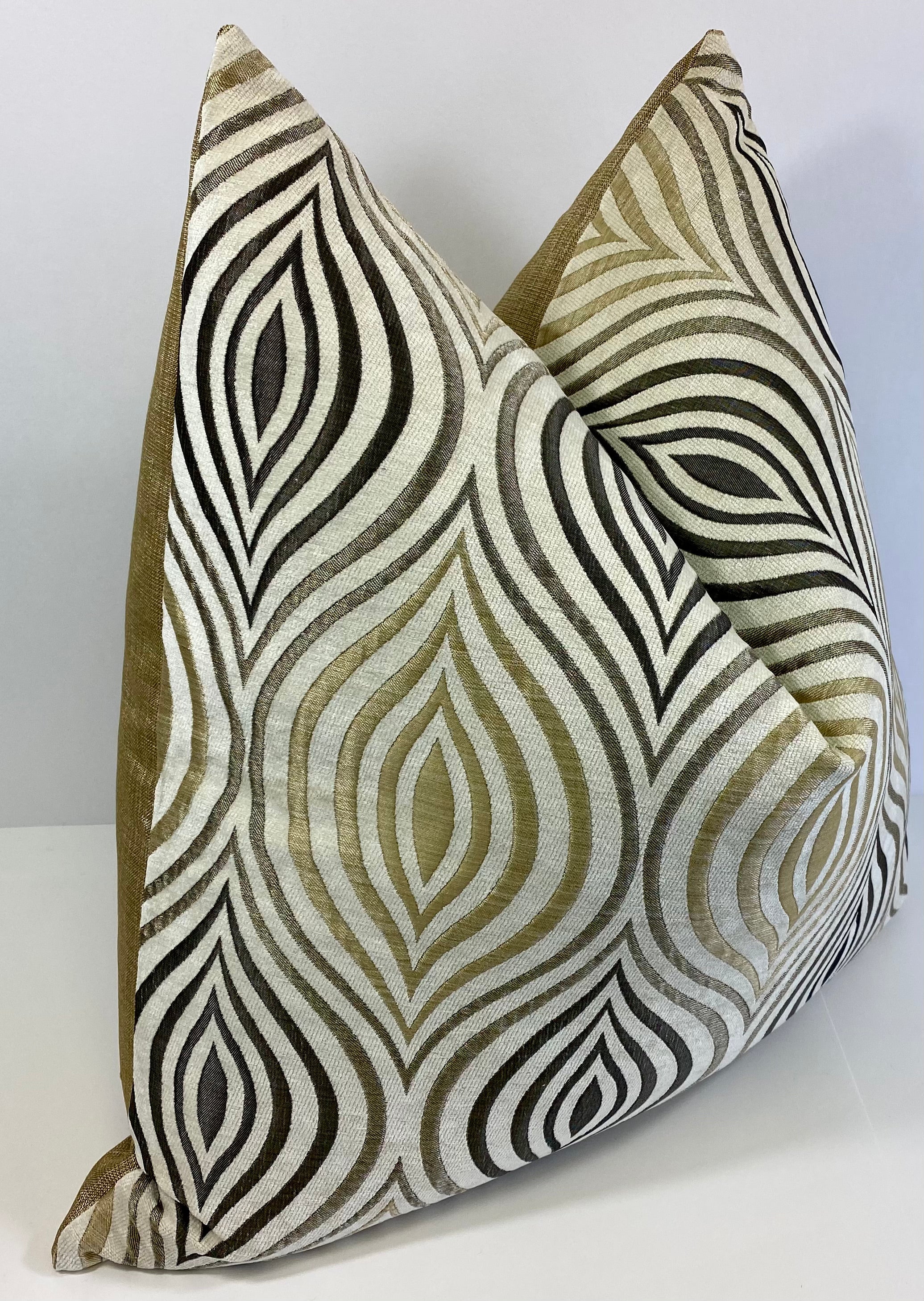 Luxury Pillow -  24" x 24" -  Koza-Cream