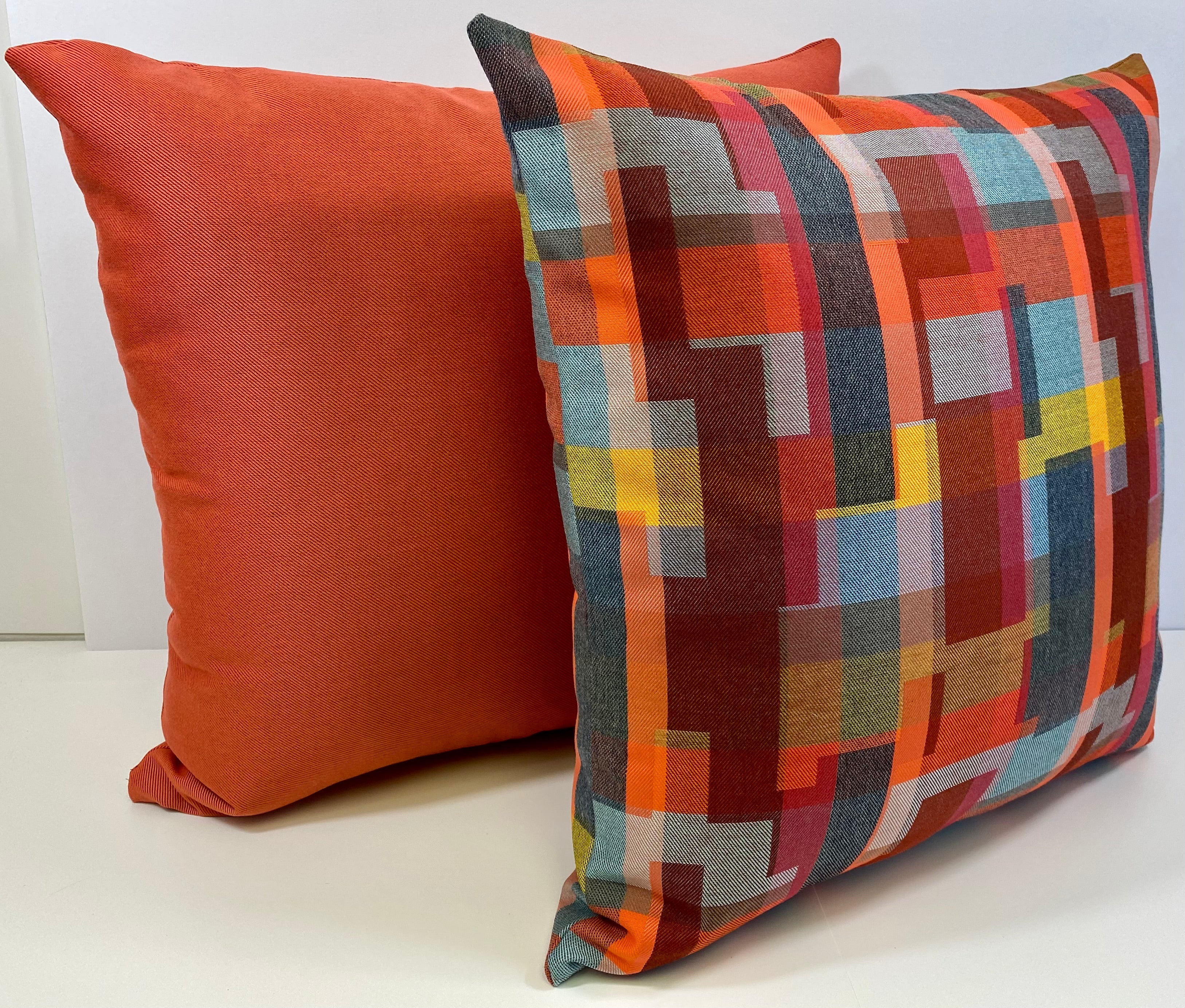 Luxury Outdoor Pillow - 22" x 22" - Madras Sangria