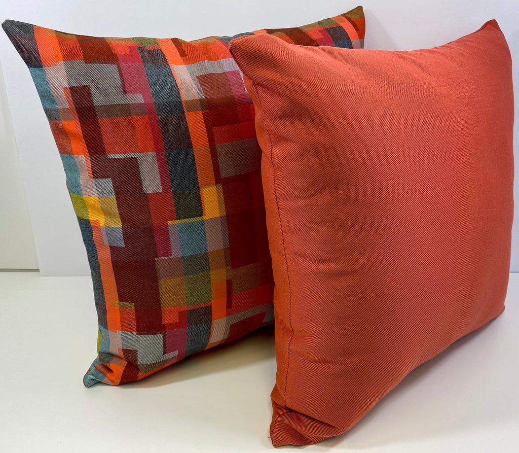 Luxury Outdoor Pillow - 22" x 22" - Madras Sangria