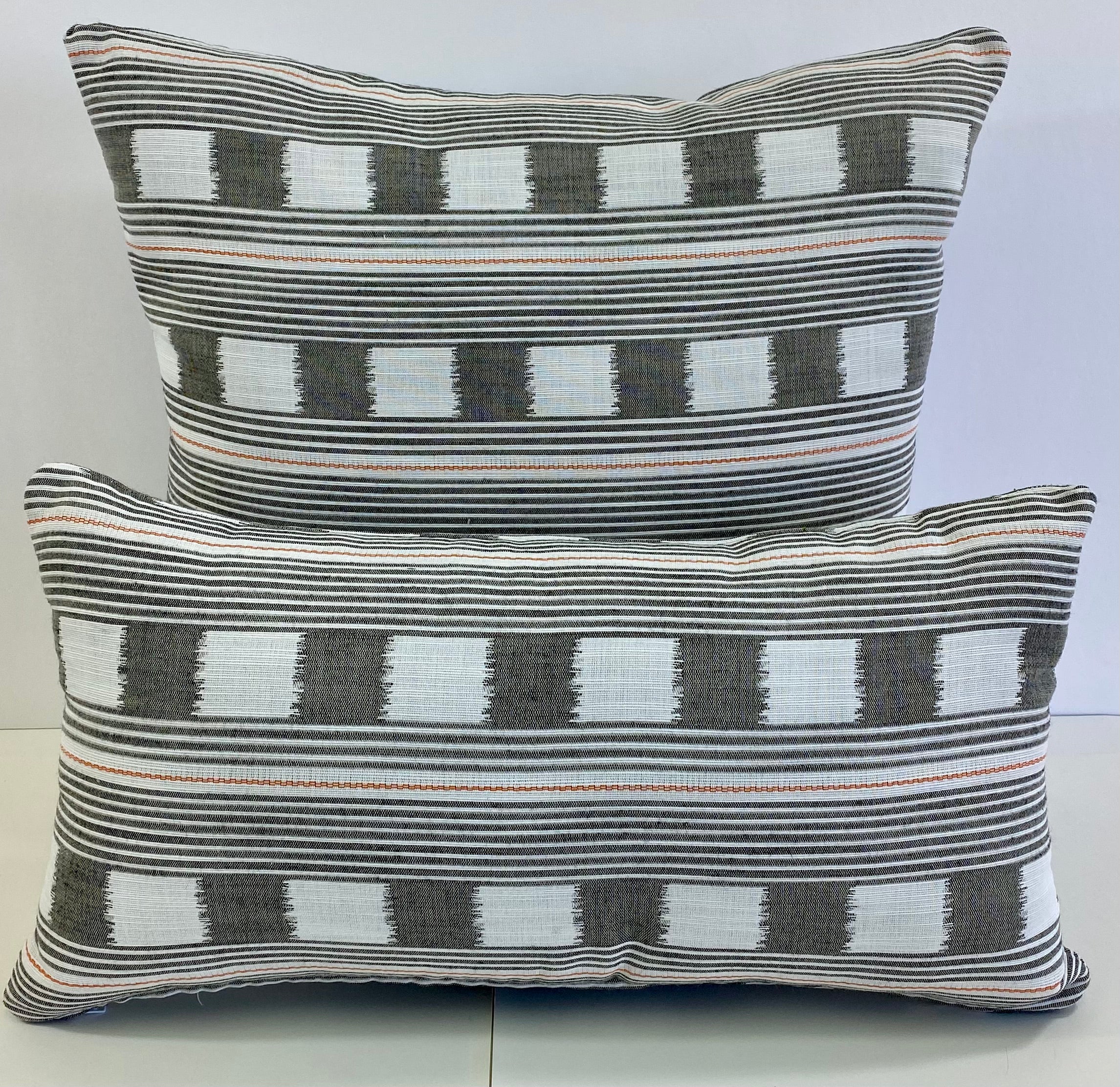 Luxury Outdoor Pillow - 22" x 22" - Barcode