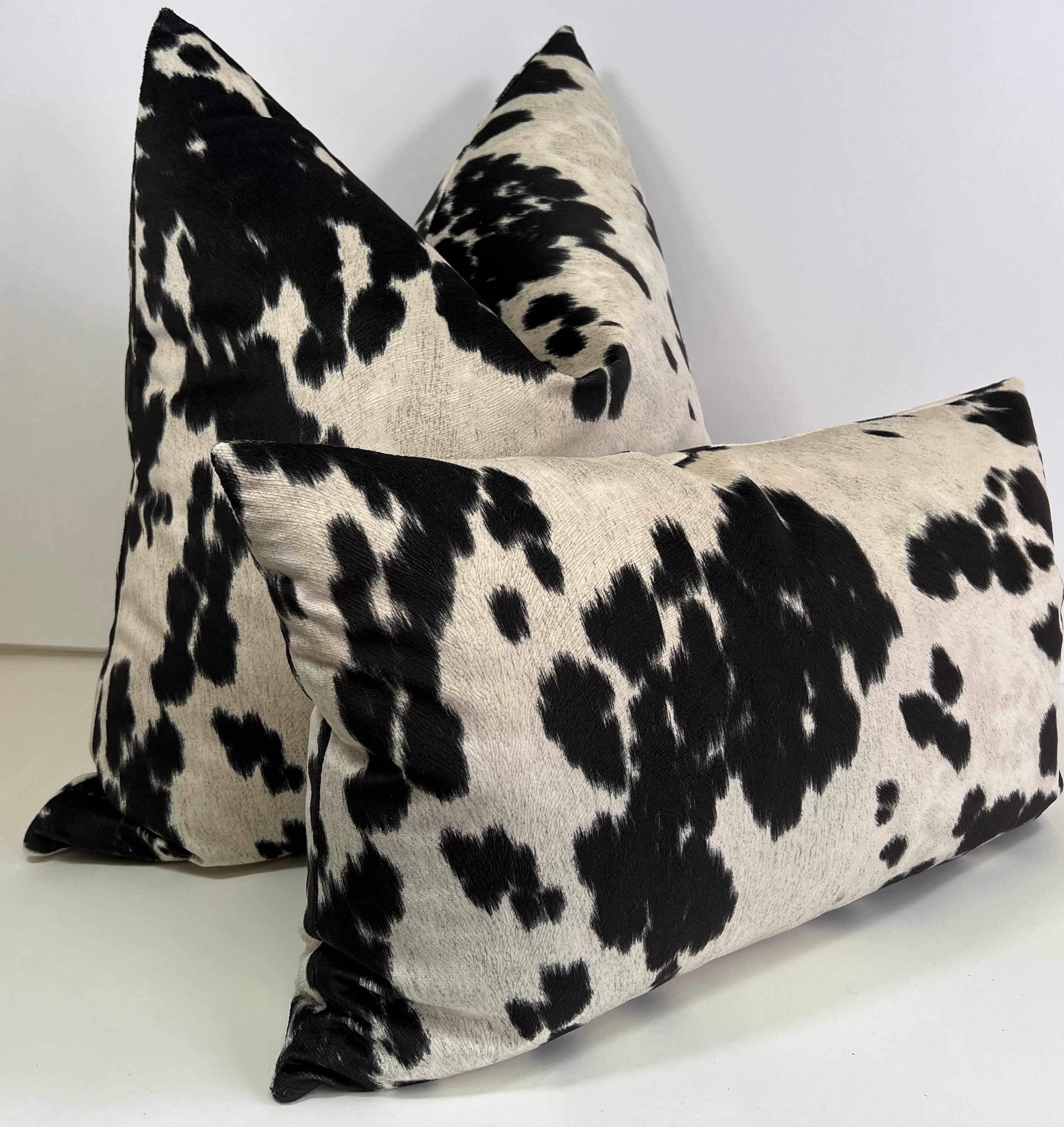 Luxury Pillow - 24" x 24" - Yellowstone Ranch Textured Pillow With Brown Spots And A Cream Background