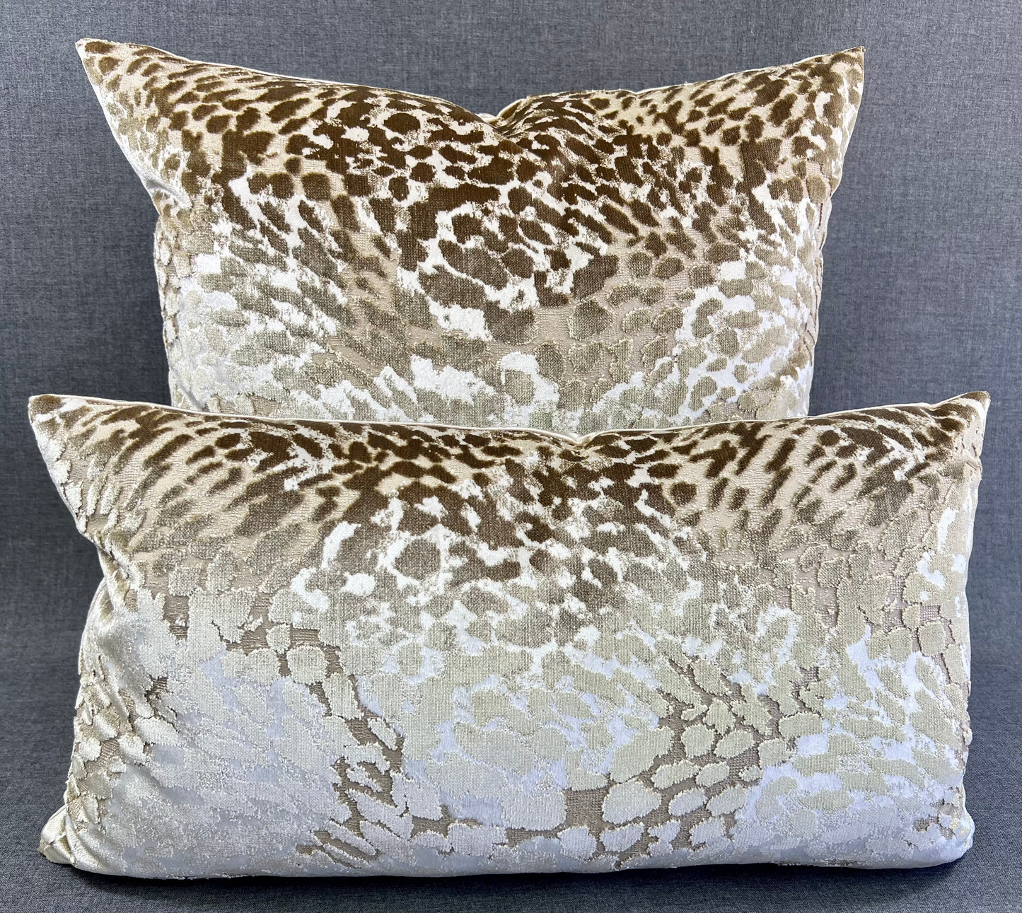 Luxury Pillow - 24" x 24" - Flirty-Gilt; Textural creamy gold - stunning