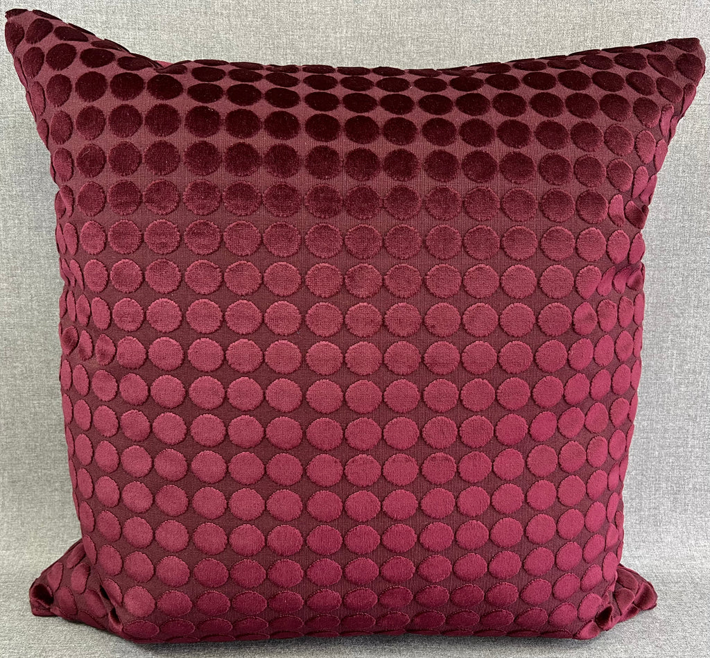 Luxury Pillow - 24" x 24" - Sophisticate