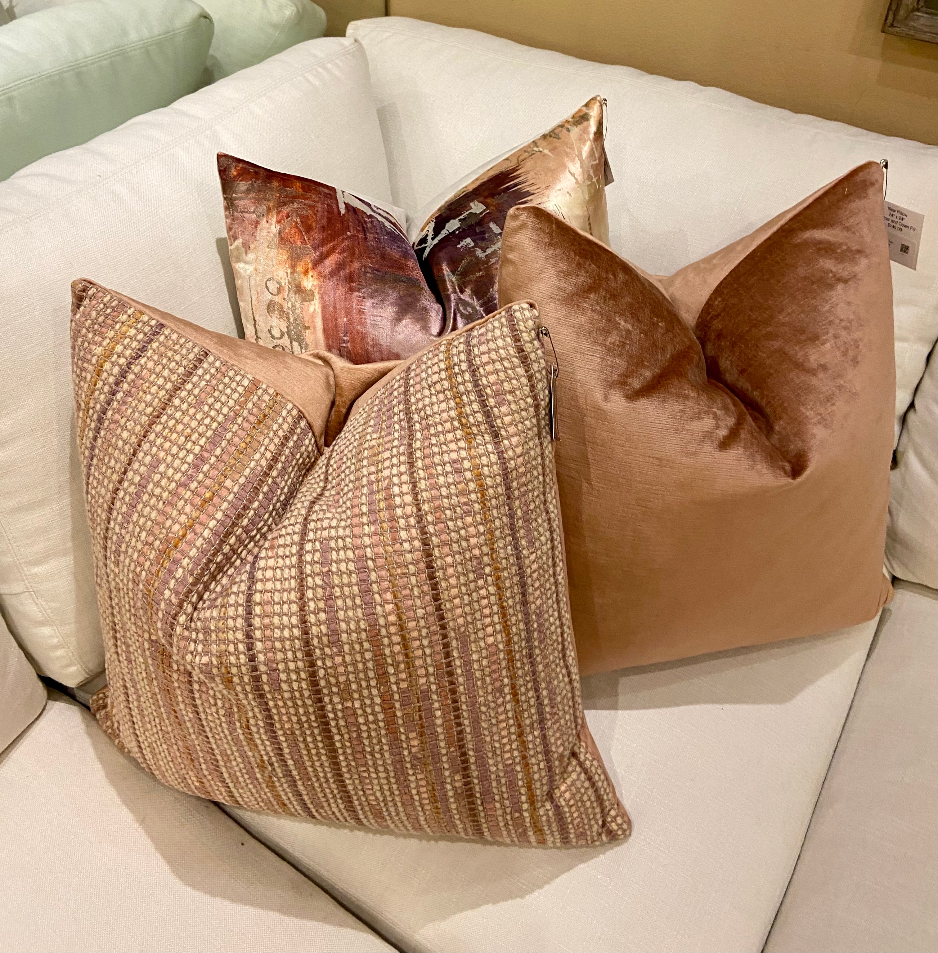 Luxury Pillow -  24" x 24" -  Madison Club - Ribbon Rose