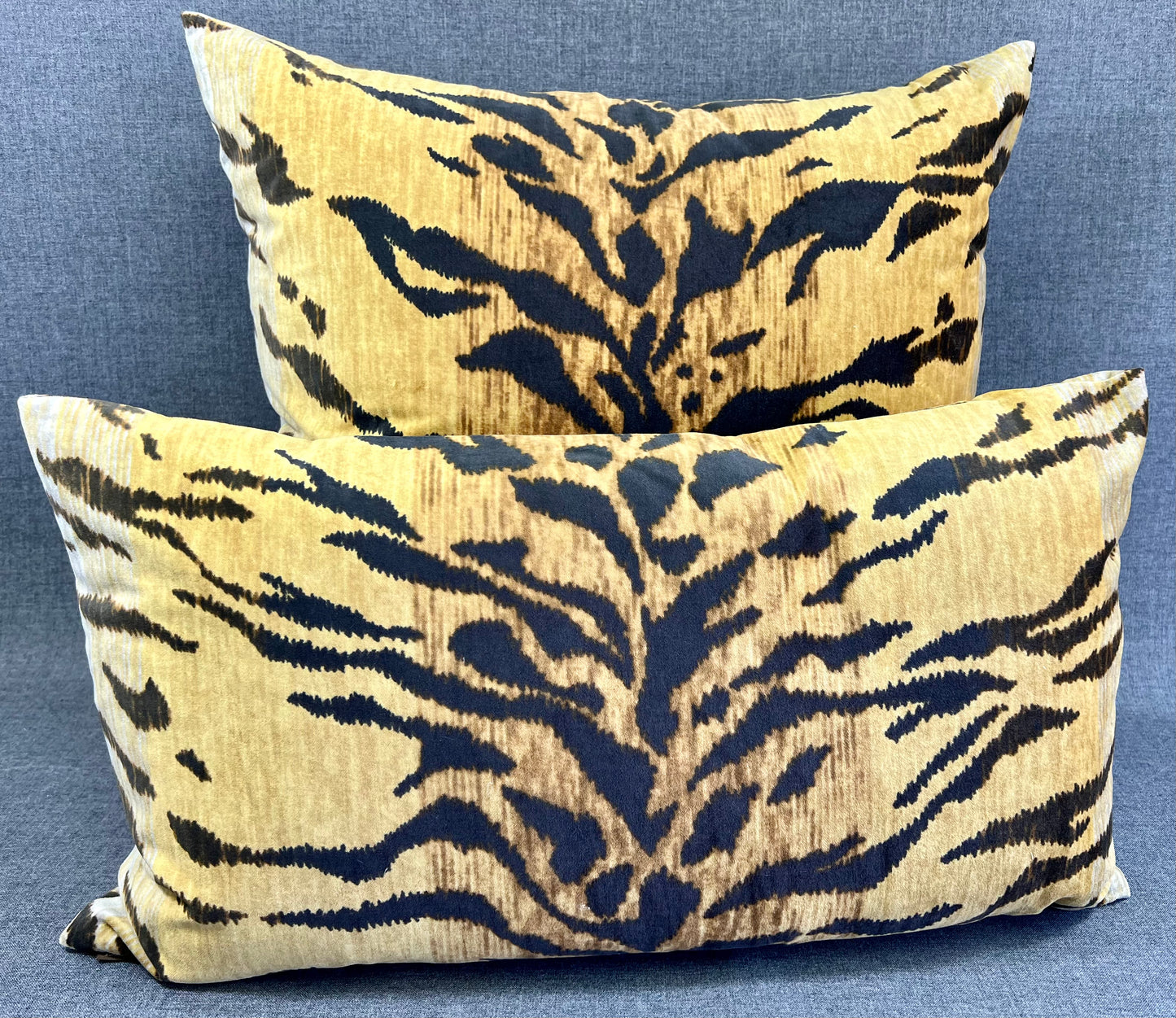 Luxury Lumbar Pillow - 24" x 14" - Tiago; Printed Tiger on velvet