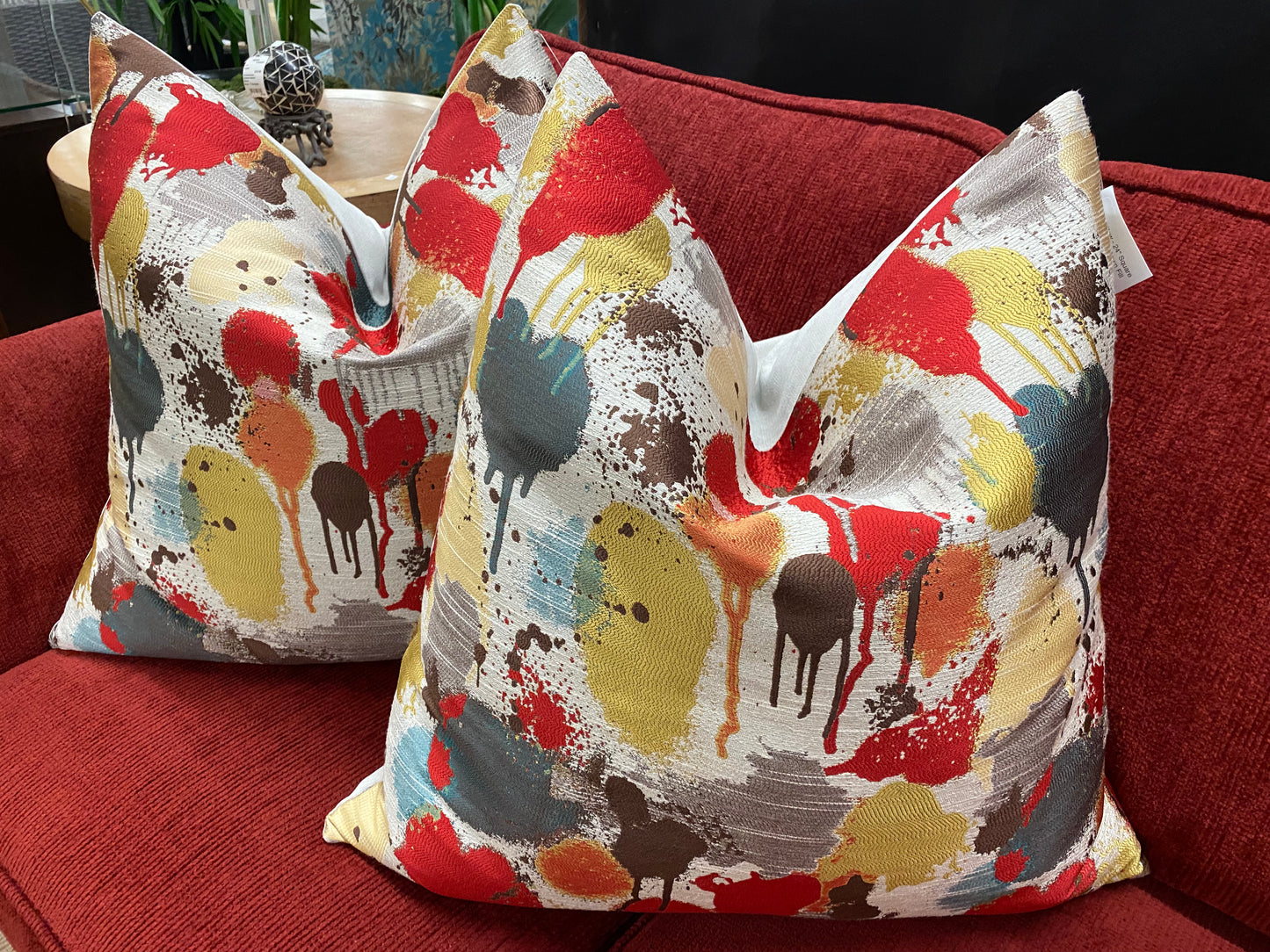 Luxury Pillow - 24” x 24” - Funfetti Red/Cream