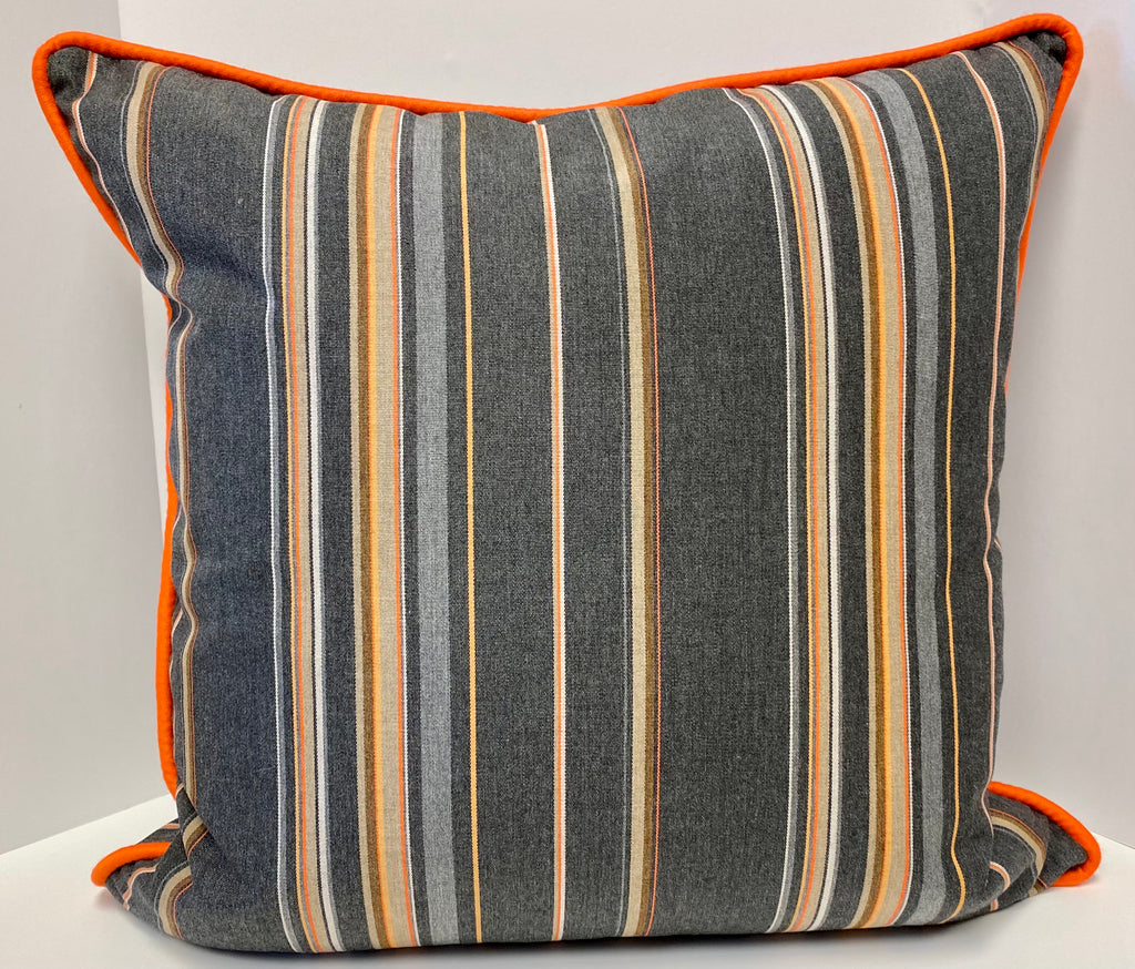 Luxury Outdoor Pillow; 22" x 22" - Vallauris-Sunset