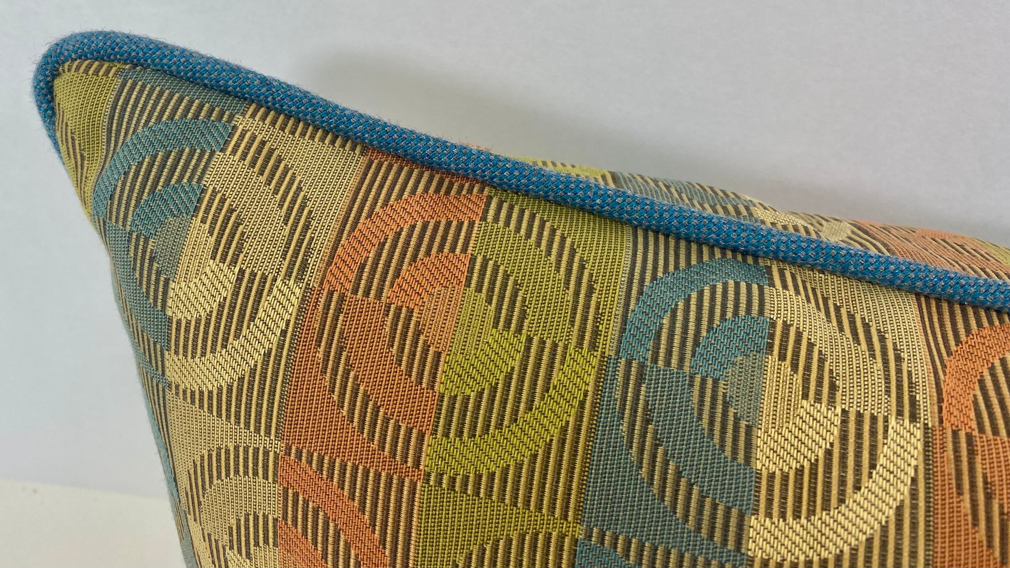 Luxury Outdoor Pillow - 22" x 22" - Cannes-Cocktail