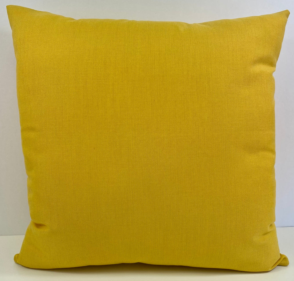 Luxury Outdoor Pillow - 22" x 22" - Gold Coast