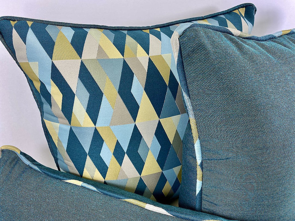 Luxury Outdoor Pillow - 22" x 22" - Harlequin - Kaleidoscope