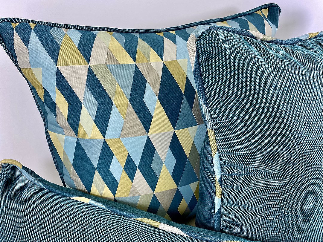 Luxury Outdoor Pillow - 22" x 22" - Harlequin - Teal