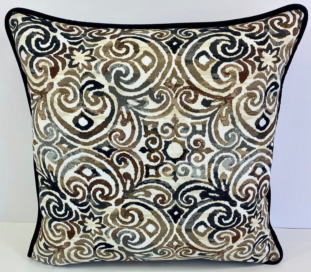 Luxury Outdoor Pillow - 22" x 22" - Montecito - Gate