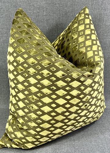 Luxury Pillow - 24" x 14" - Bassey Moss; Solid green in a basketweave diamond pattern