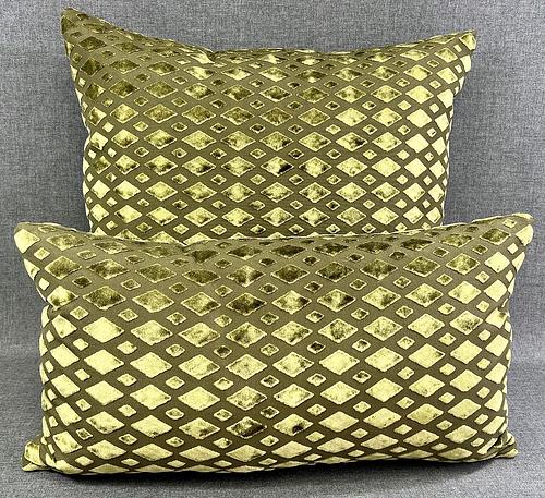 Luxury Pillow - 24" x 14" - Bassey Moss; Solid green in a basketweave diamond pattern